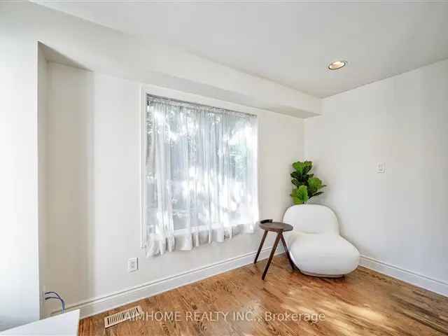 House For Sale in Markham, Ontario