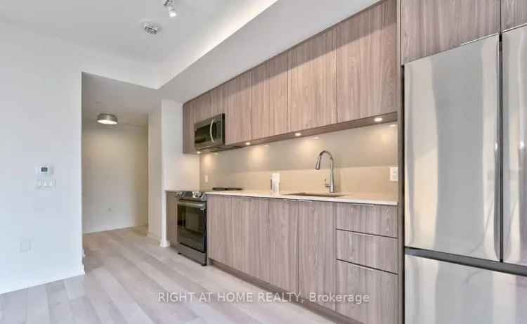 Stunning King West Condo Breathtaking City Views