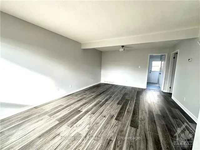 3 Bedroom 1.5 Bath Condo New Flooring Close To Amenities