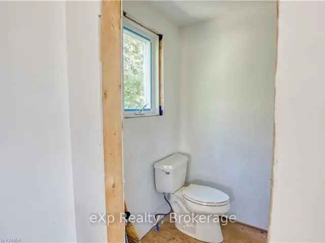 House For Sale in Central Frontenac, Ontario