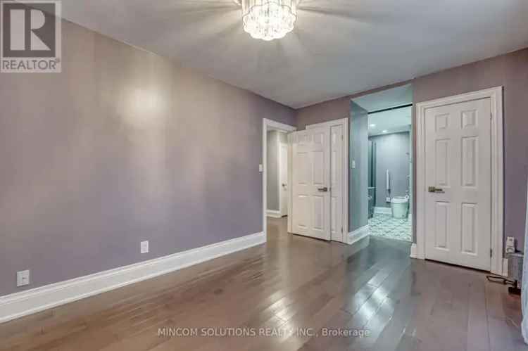 Exceptional Erindale Home Premium Lot Modern Finishes Finished Basement