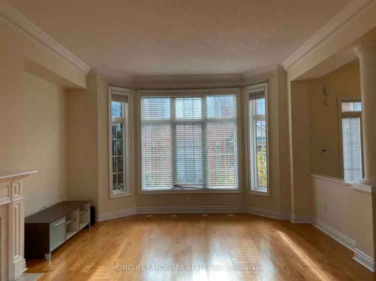 Condo For Rent in Markham, Ontario