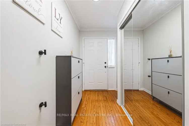 Updated Condo Townhouse with Garage and Balconies Near Transit