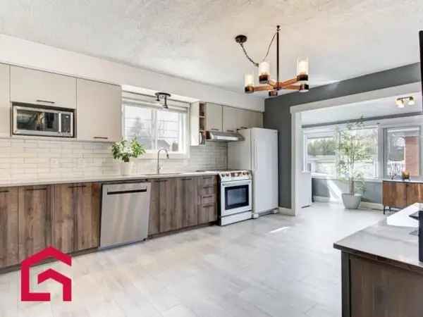Renovated 4-Bedroom Bungalow with Pool