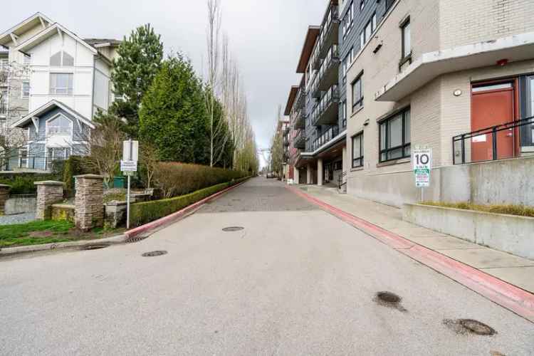 Surrey City Center 1-Bed Condo near King George Skytrain