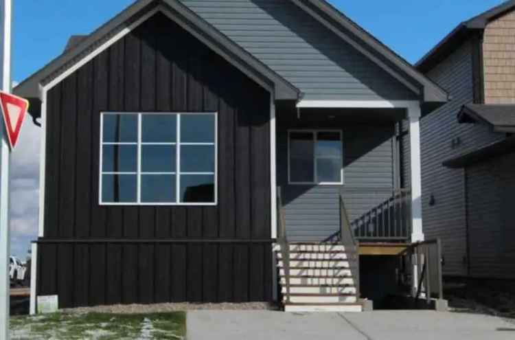 House For Rent in Lethbridge, Alberta