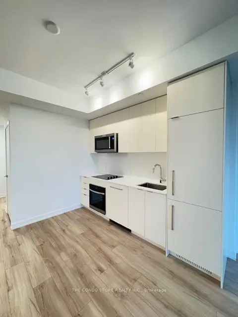 Condo For Rent in Toronto, Ontario