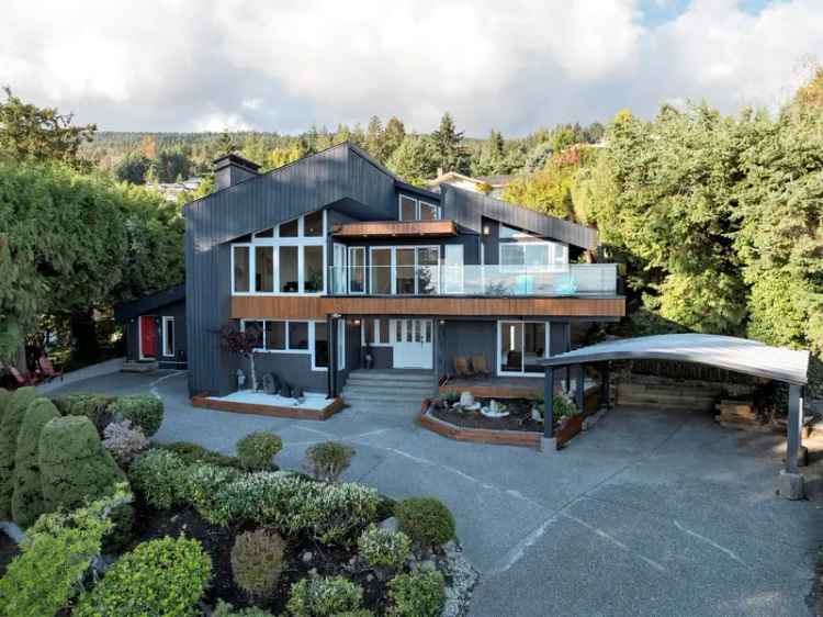 1361 CAMRIDGE Road in West Vancouver: Chartwell House for sale in “CHARTWELL” : MLS®# R2937622