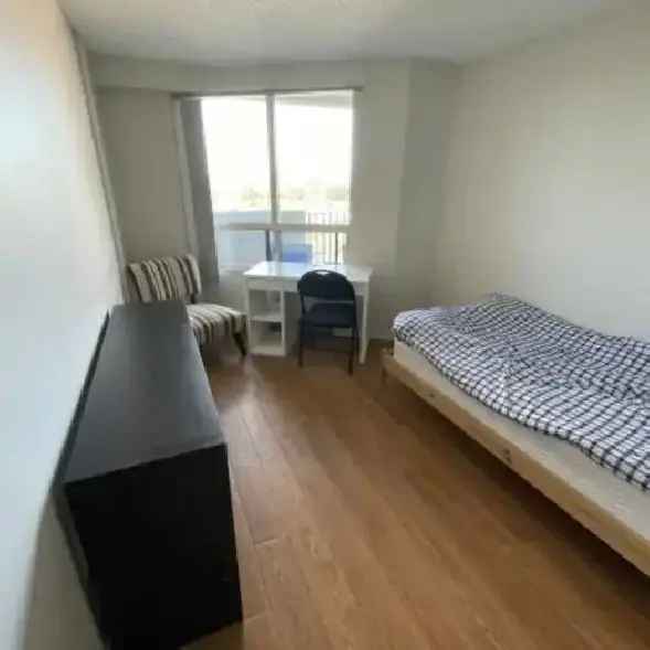 Fully furnished utilities included room for rent near Algonquin