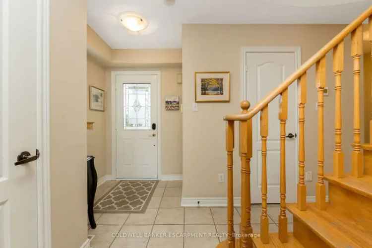 House For Sale in 17, Spruce Boulevard, Acton, Ontario