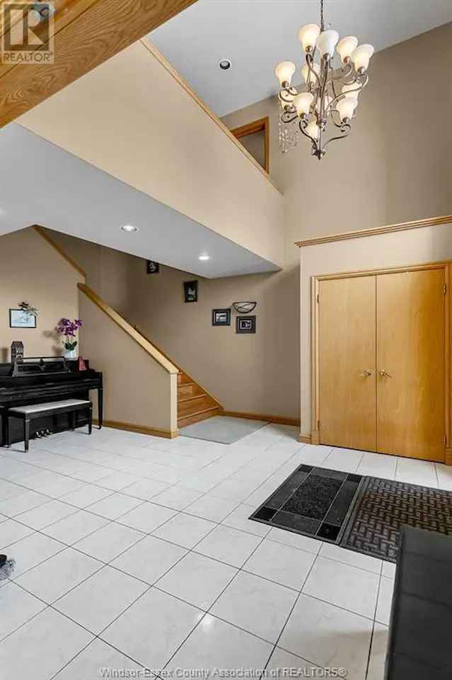 Custom Built 2-Storey House in LaSalle 3200 Sq Ft 4 Beds 3 Baths