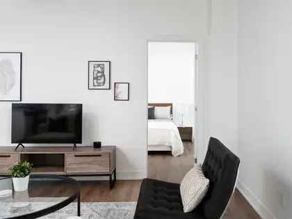 1 room apartment of 102 m² in Montreal