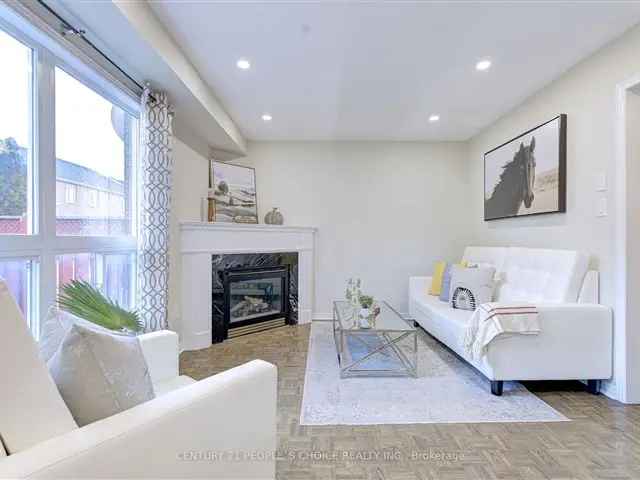 House For Sale in Mississauga, Ontario