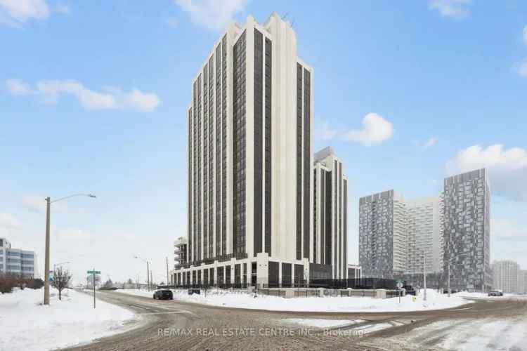 Luxury Condo in Vaughan: 2 Primary Suites, Gourmet Kitchen, Amazing Amenities