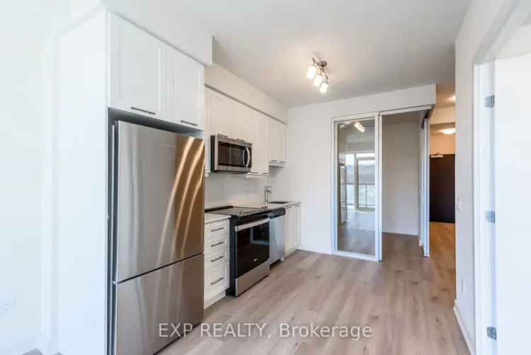 Grimsby Lakeside Condo 1+Den 2 Bath Modern Amenities