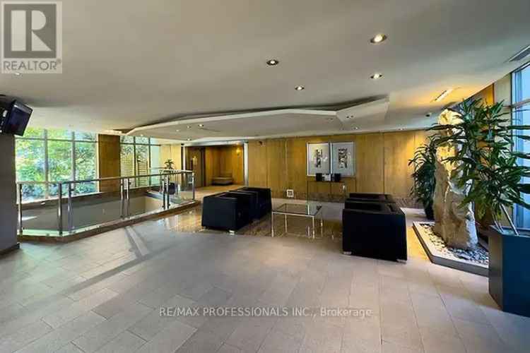 Lakeside 1-Bedroom Unit at Voyager 1 with Stunning Views