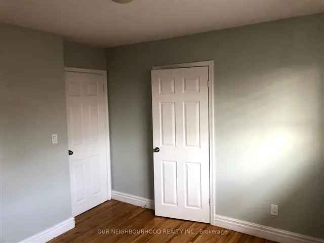 Duplex For Sale in Oshawa, Ontario