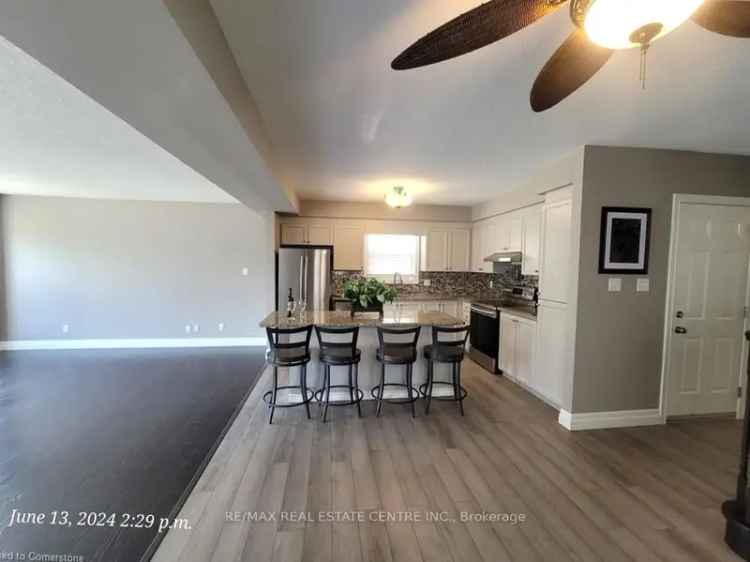 House For Sale in Kitchener, Ontario