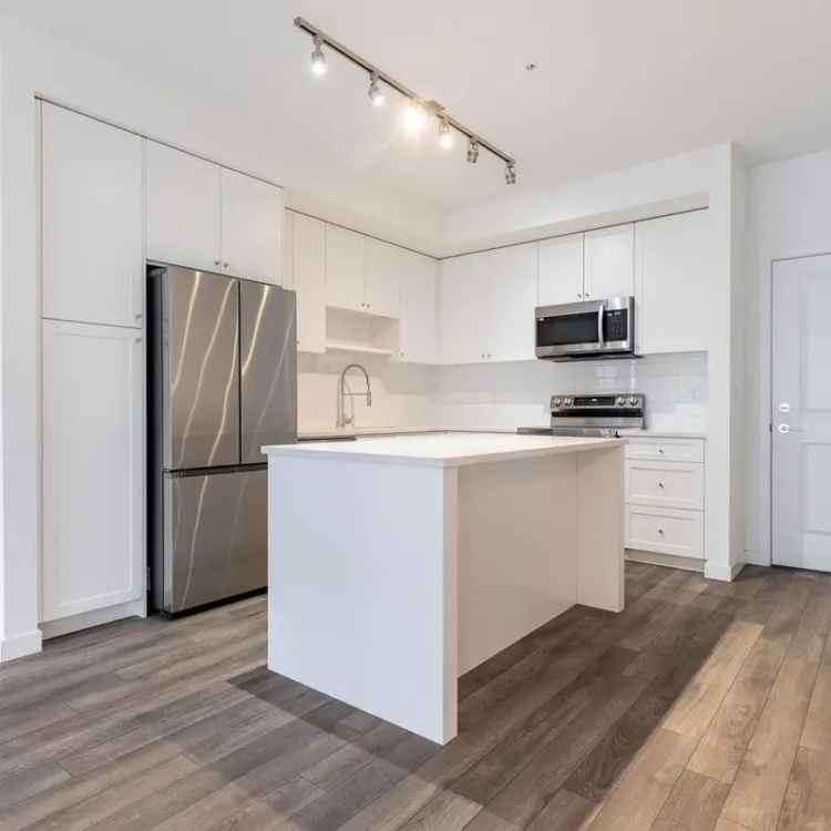 3 Bedroom 2 Bathroom Condo for Sale Near Surrey Langley Skytrain