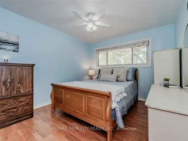 5-Bedroom Bungalow - Move-In Ready Family Home