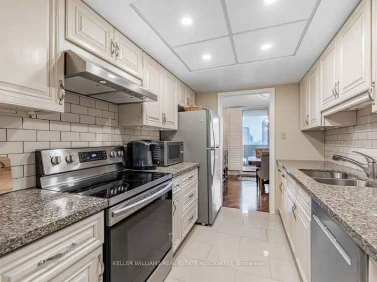 Luxury Condo Suite in Etobicoke - Spacious, Modern, & Fully Furnished