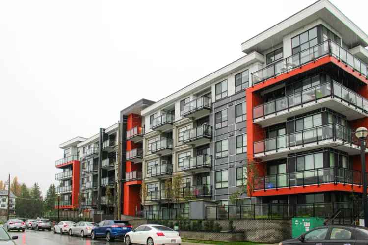 A $669,000.00 Apartment/Condo with 2 bedrooms in Langley City, Langley