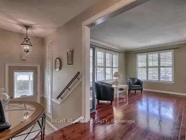 3 Bedroom House for Lease - Spacious, Hardwood Floors, Parking