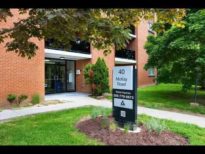 Apartment For Rent in 40, McKay Road, Hamilton, Ontario