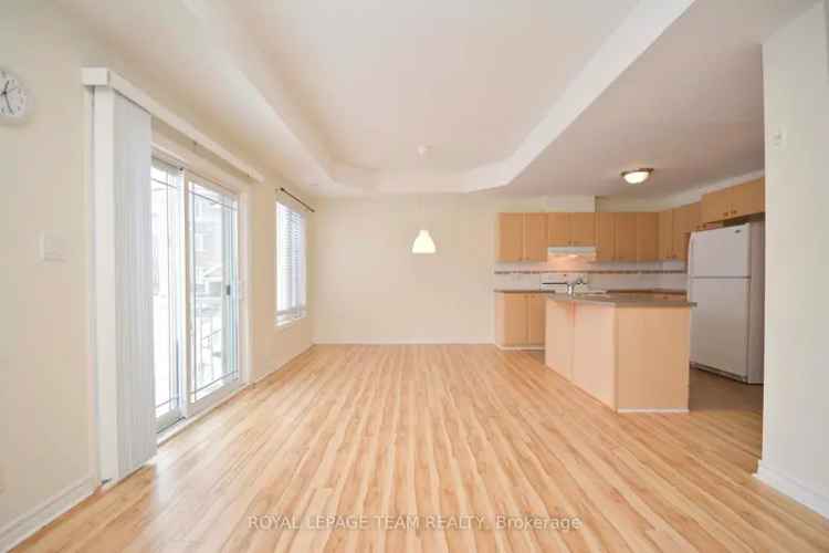 Rent Unit 4 Two Bedroom Apartment in Centrepointe with Balcony