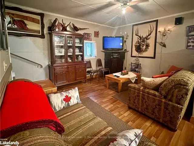 10+ Acre Country Home Near Waterways and Parks