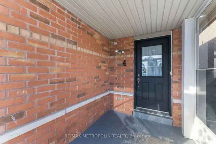 House For Sale in Toronto, Ontario