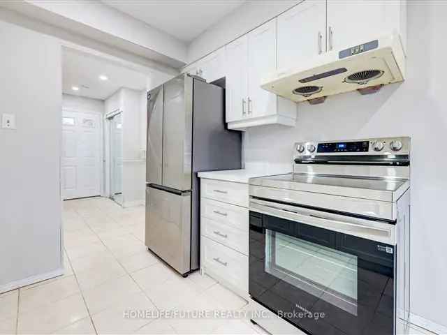 3 Bedroom Family Home in Mississauga's Meadowvale