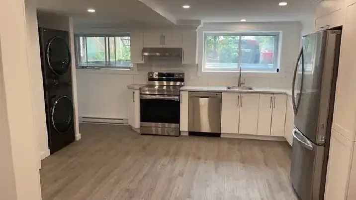 2 Bedroom 1 Bathroom Apartment for Rent Near Fabre Metro