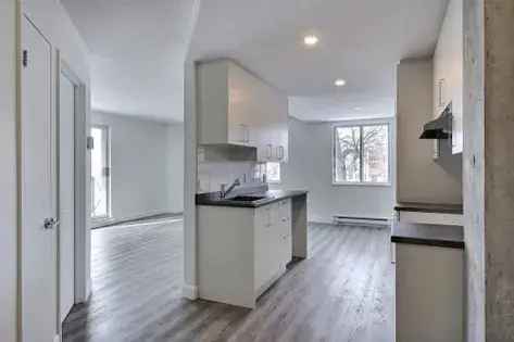 4 rooms apartment of 89 m² in Quebec