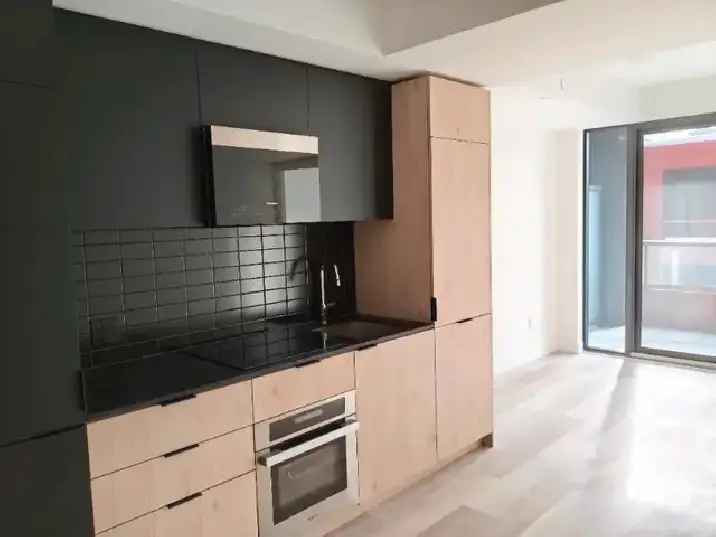 Brand New 2 Bed 2 Bath Condo at 28 Eastern Ave Toronto