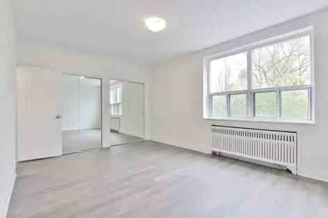 2 rooms apartment of 586 m² in Toronto