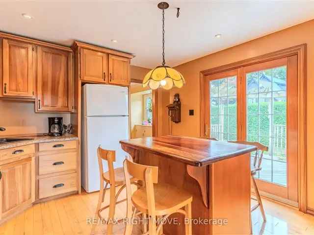 Charming 1750 Sqft Farmhouse Near Beaverton