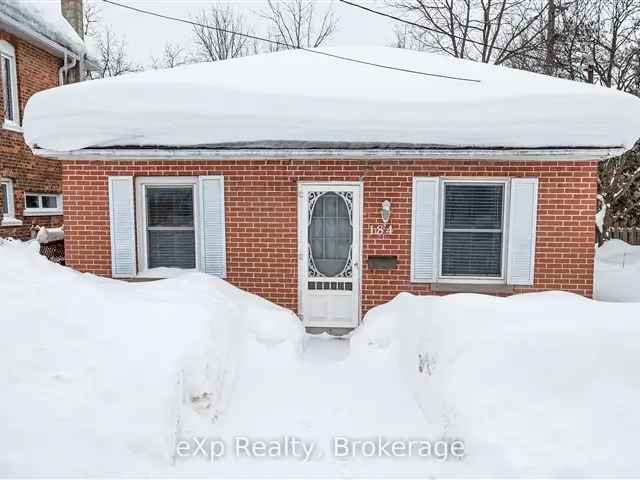 Owen Sound River View Home 2 Bed 1 Bath