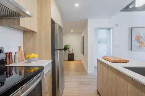 1 room apartment of 71 m² in Montreal