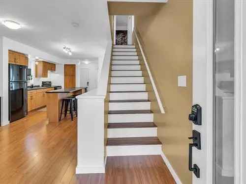 2010 Built 3 Bed 1.5 Bath Family Home in Winnipeg West End