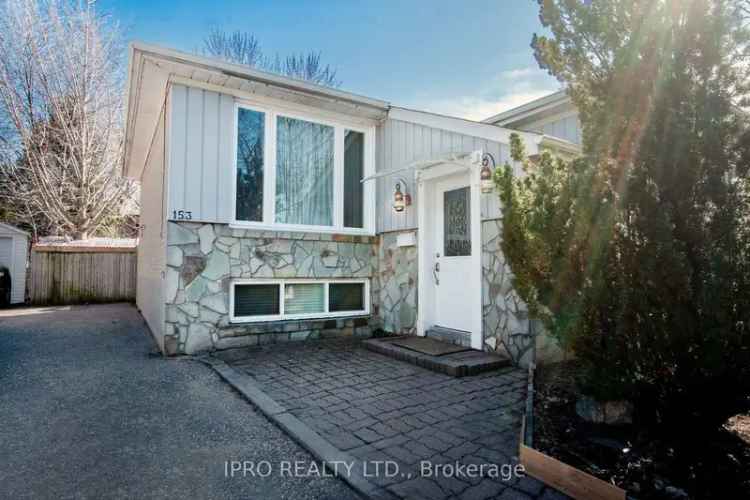 Well Maintained Bungalow in Desirable North York Neighborhood