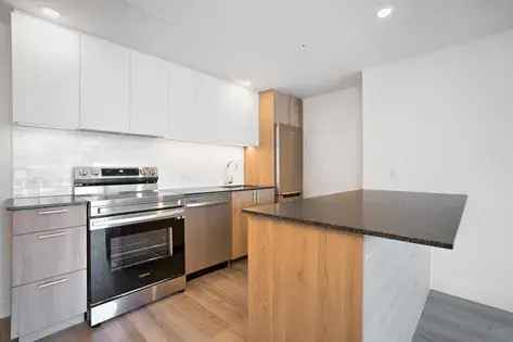 1 room apartment of 81 m² in Montreal