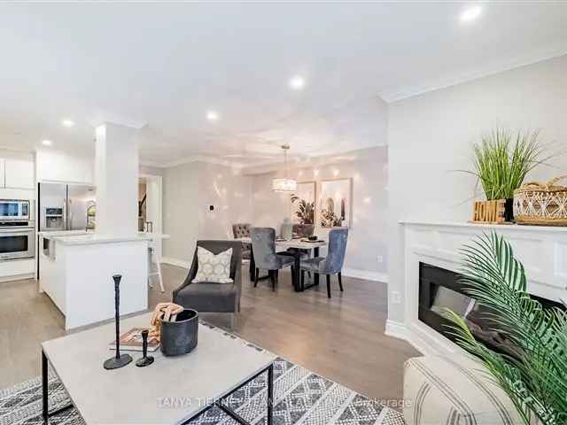 Stunning 3 Bedroom Townhome Brooklin - Gourmet Kitchen - Finished Basement