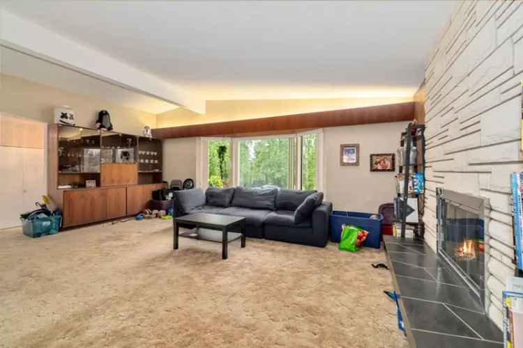 Coquitlam West Development Opportunity R2996341