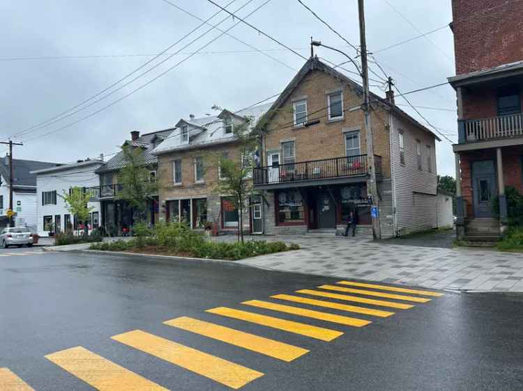 Commercial building/Office for sale, 23-27, Rue Grove, Danville - Proprio Direct