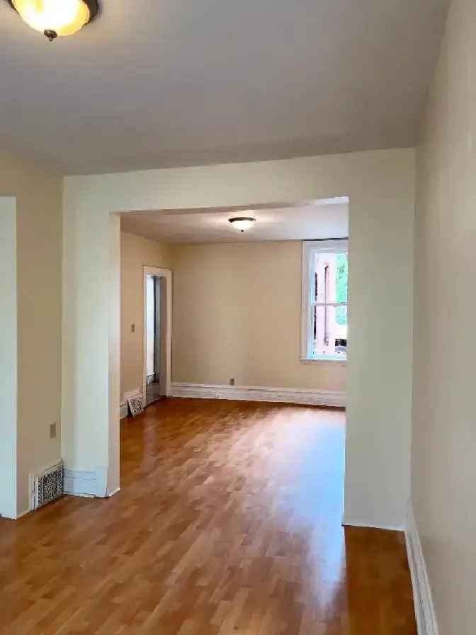 Centretown 3 Bedroom Townhouse for Rent