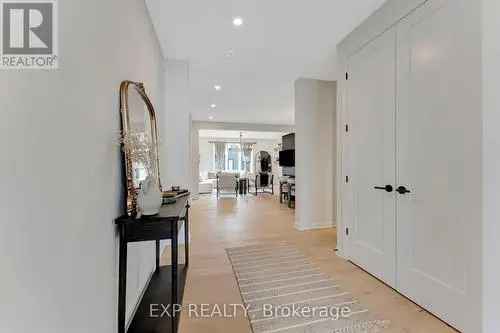 Stunning Family Home in Manotick's Mahogany Community