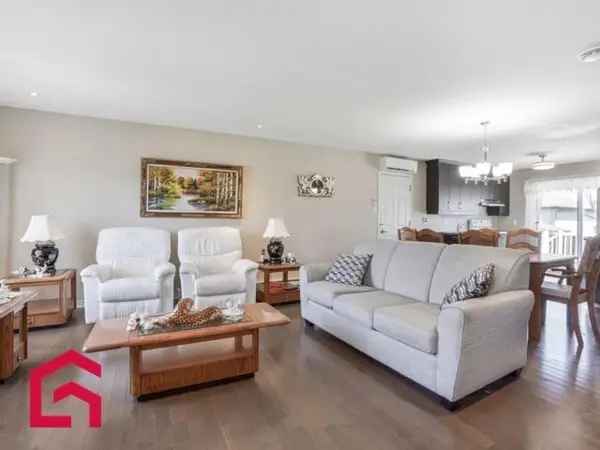 Bungalow for Sale Montérégie RI076