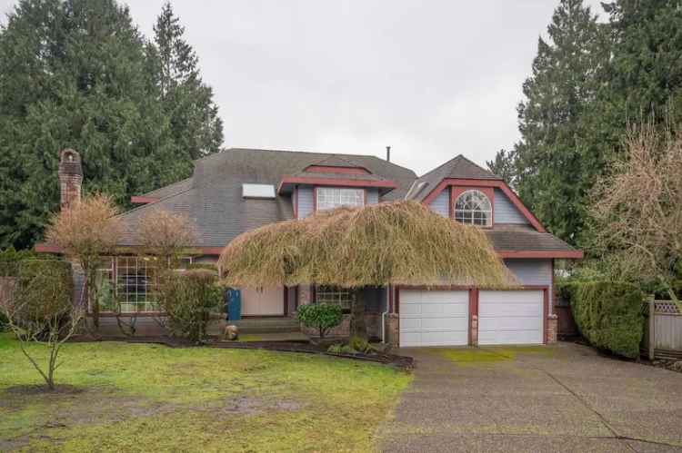 A $1,699,900.00 House/Single Family with 3 bedrooms in Panorama Ridge, Surrey