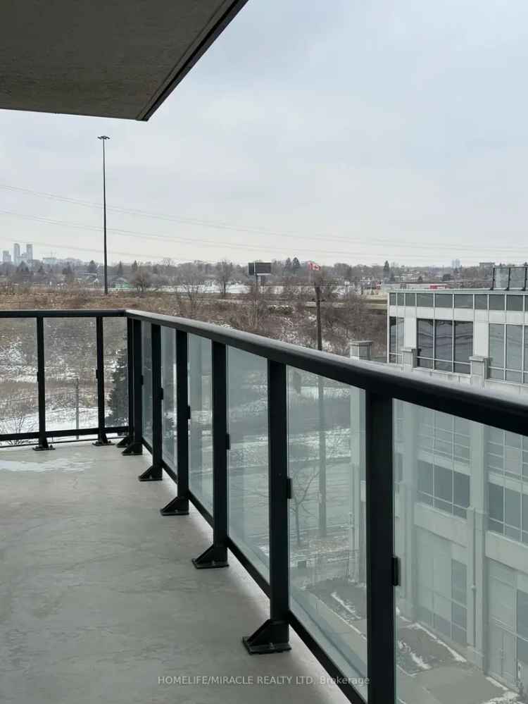 Buy Condo in Waterfront Community with Panoramic Views